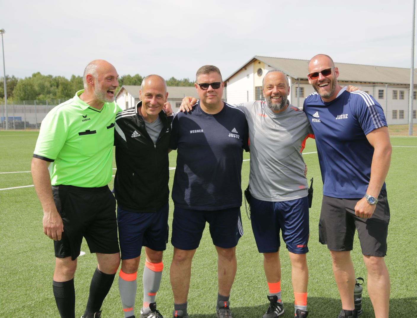 Die Fußballtrainer der Justizvollzugsanstalten des Landes