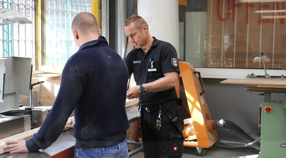 Arbeiten in der Tischlerei